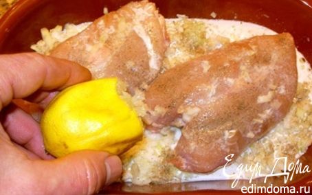 Рецепт Куриные грудки в сырном соусе
