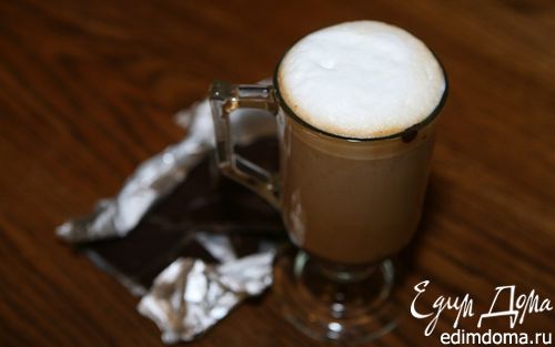 Рецепт Кофе эспрессо с шоколадом и взбитым молоком