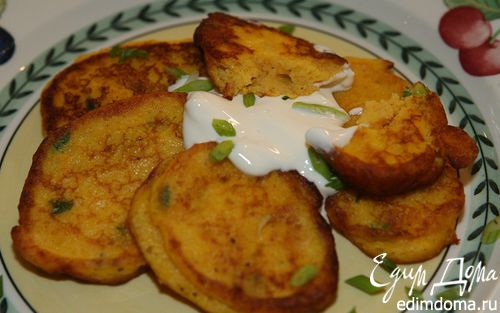 Рецепт Оладьи из тыквы и картошки с зеленым луком и мускатным орехом