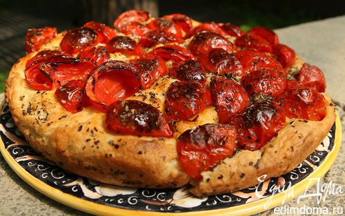 Рецепт Фокачча с помидорами и базиликом