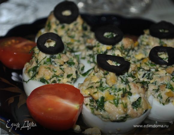 яйца фаршированные печенью трески рецепт грибочки | Дзен