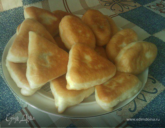 Жареные пирожки с картошкой – простой пошаговый рецепт приготовления с фото