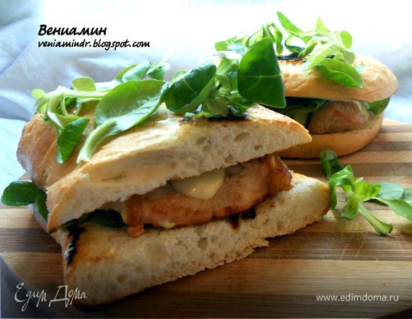 Сэндвич с индейкой, корном и домашним майонезом (почти) :)