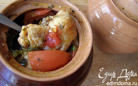 Рецепт Курица в горшочках, томлёная с овощами