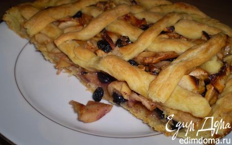Рецепт Яблочный пирог с изюмом