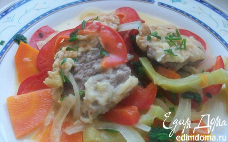 Рецепт Телятина с овощами в сметанном соусе