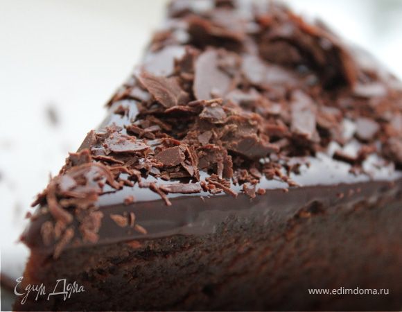 Влажный шоколадный пирог