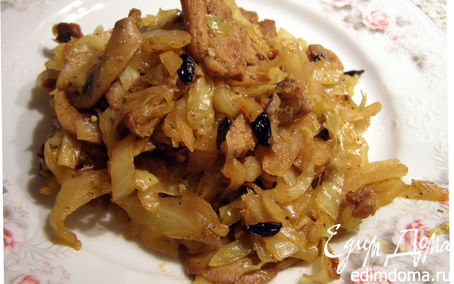 Рецепт Капуста, тушёная с грибами, свининой и барбарисом
