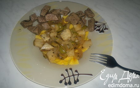 Рецепт Крестьянская паста с сельдереем ,оливками и луком и тушеная говядина.