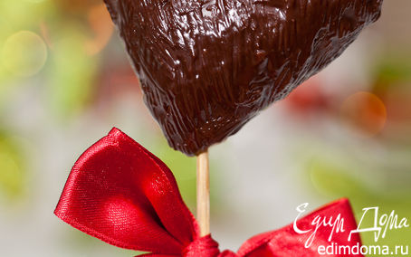 Рецепт Шоколадное сердце с яблочным припеком