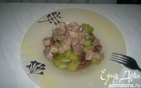 Рецепт Фасолевая похлебка с бедром индейки и кабачком