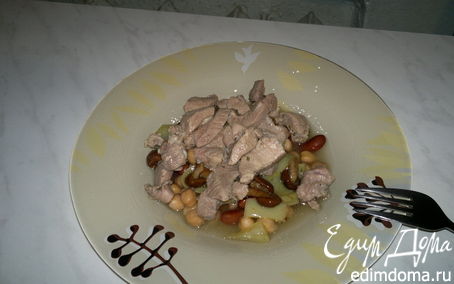 Рецепт Фасолево - нутовая похлебка с перцем и грибами и с бедром индейки в чесноке и розмарине