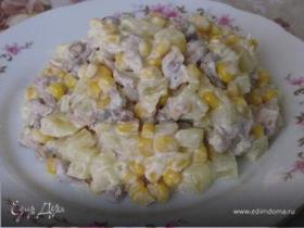 Ананасовый салат с куриным филе