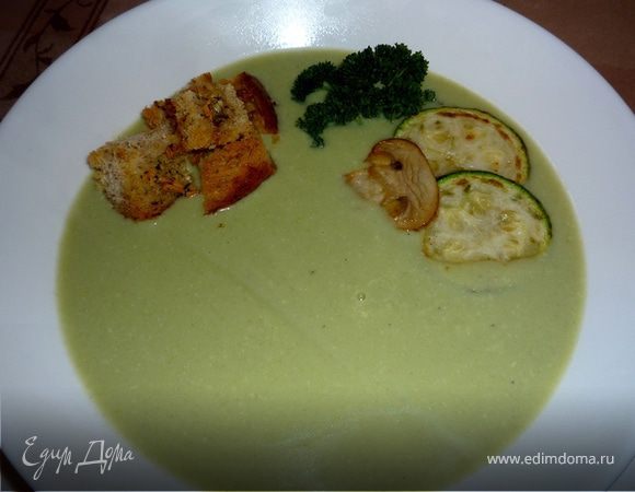 Крем-суп из кабачков и грибов