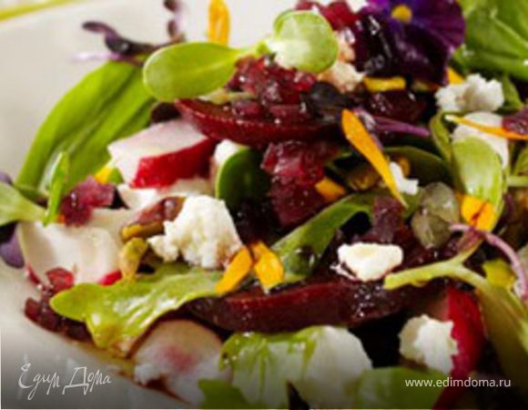 Салат с голубым сыром и свеклой — рецепты | Дзен