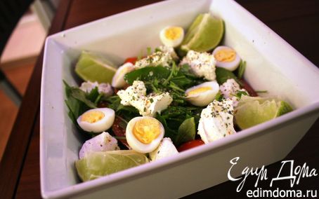 Рецепт Салат с тунцом, перепелиными яйцами и черри