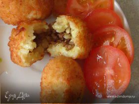 Сицилийские аранчини - рисовые шарики с фаршем