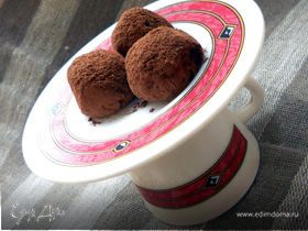 Шоколадные конфеты с пралине из кешью