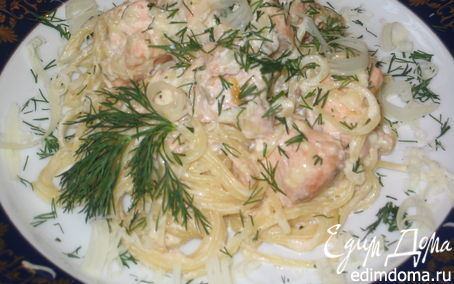 Рецепт Спагетти в сливочно-сырном соусе с семгой