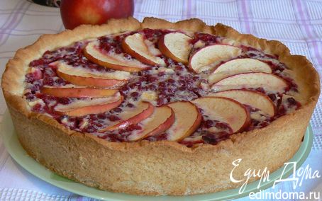 Рецепт Пирог с брусникой и яблоком