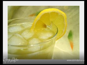 Освежающий чай с лимоном
