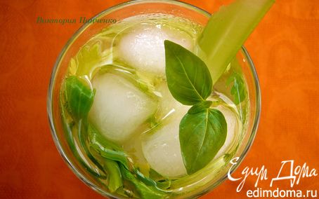 Рецепт Огуречный лимонад с сельдереем и базиликом