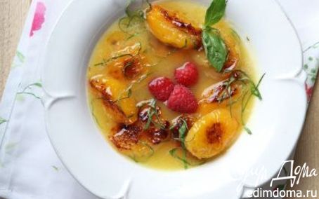 Рецепт Ананасовый суп с абрикосами и базиликом