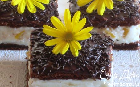 Рецепт Шоколадное пирожное с творожно-персиковым муссом