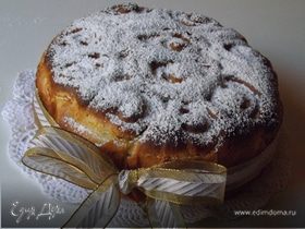Торт из роз с заварным кремом и кусочками шоколада (Torta di rose con crema pasticcera e gocce di cioccolato)