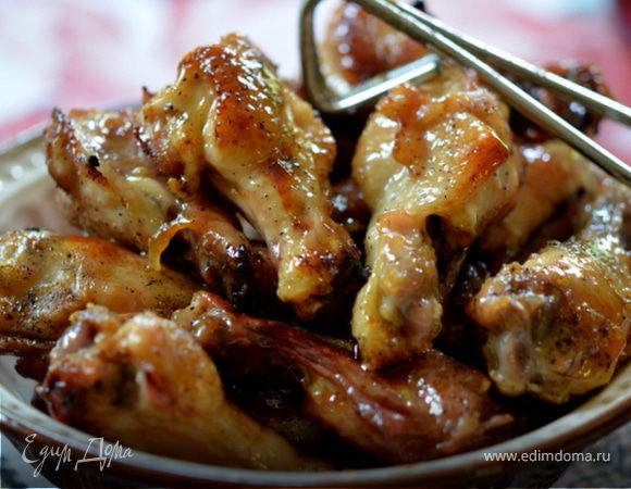Куриные крылышки с коричневым маслом и медом