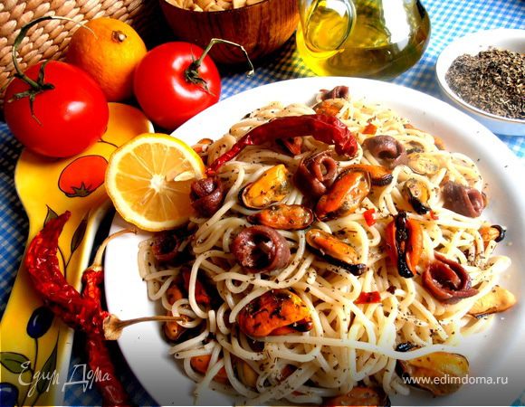 Ингредиенты для спагетти с мидиями