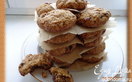 Рецепт Овсяное печенье с клюквой и орехами