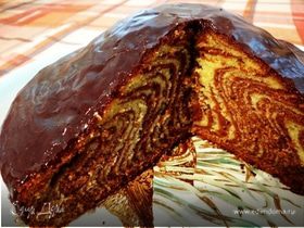 Волнистый кекс под шоколадным соусом "Невесомая нежность"