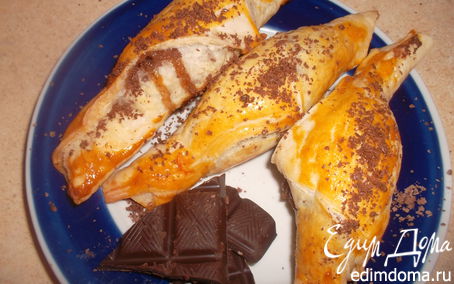 Рецепт Фруктово-ореховые рогалики с шоколадом "Для сладкоежки" ("Школьная ссобойка")