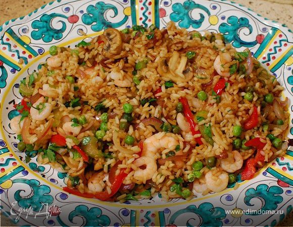 Азиатское блюдо у вас дома — рис по-тайски с яйцом