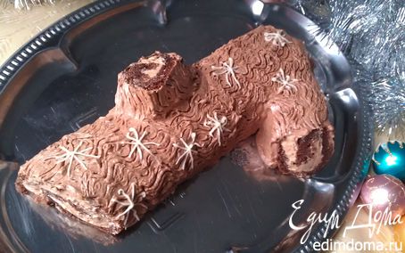 Рецепт Шоколадный рулет "Рождественское полено"