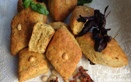Рецепт Печенье с кедровыми орешками, пармезаном и базиликом