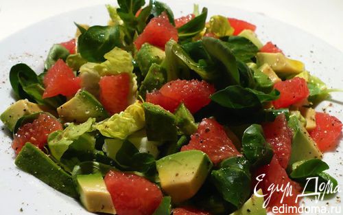 Рецепт Легкий салат с авокадо и грейпфрутом для Танюши