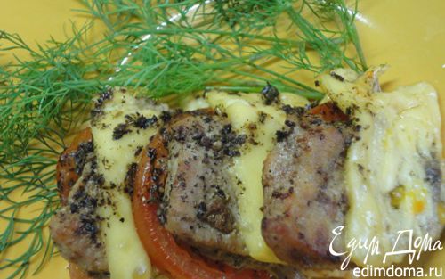 Рецепт Свинина с помидорами и сыром