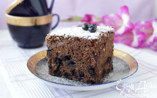 Рецепт Шоколадный пирог с черникой
