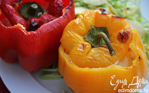 Рецепт Перцы, фаршированные вялеными томатами и рикоттой