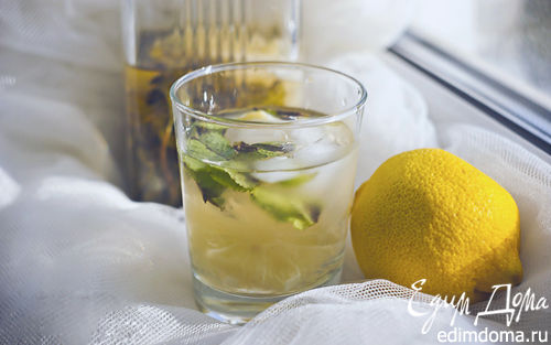 Рецепт Лимонад с мятой, лимоном и тимьяном