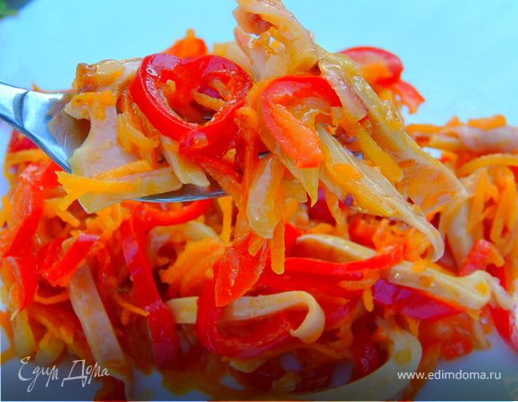 Ингредиенты рецепта салата с кальмарами и корейской морковью