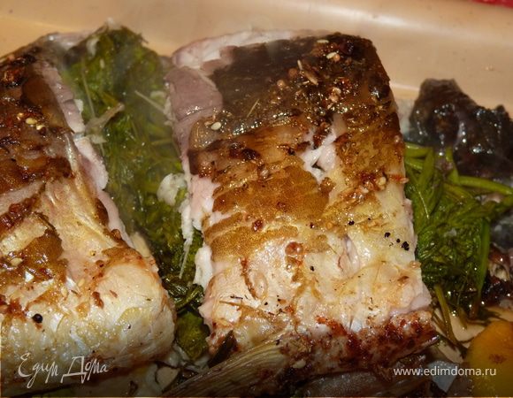 Рыба, запечённая под сыром и майонезом в духовке - Лайфхакер