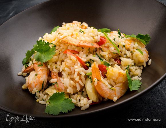 Рис с креветками и имбирем на сковороде, рецепт с фото — азинский.рф