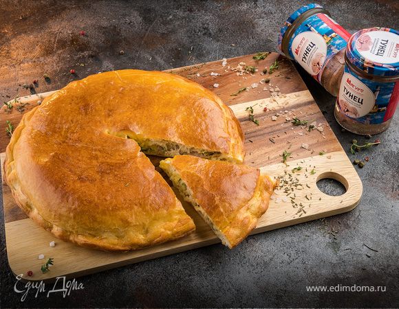 Пирог с тунцом и шнитт-луком