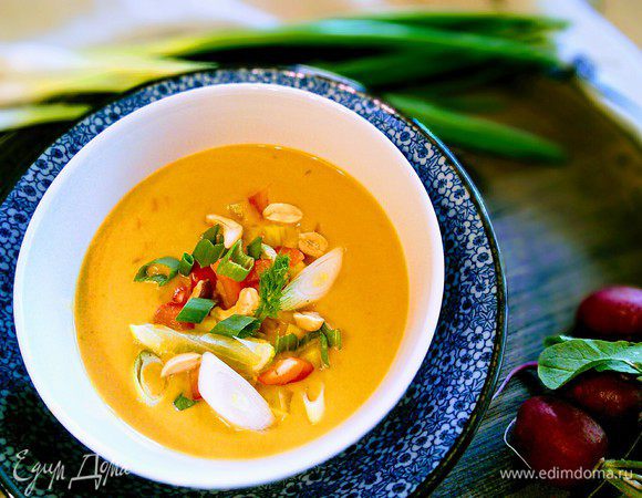 5 рецептов полезных крем-супов от нутрициолога, которые легко приготовить дома