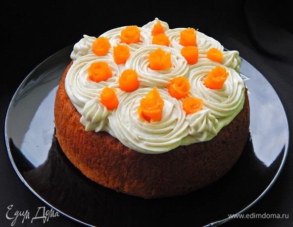Простой и вкусный морковный пирог с орехами и какао