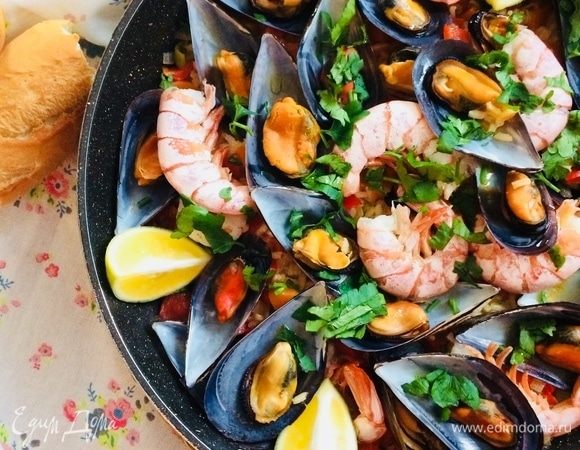 Паэлья с морепродуктами / Paella de marisco
