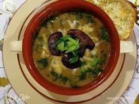 Фасолевый крем-суп с шампиньонами